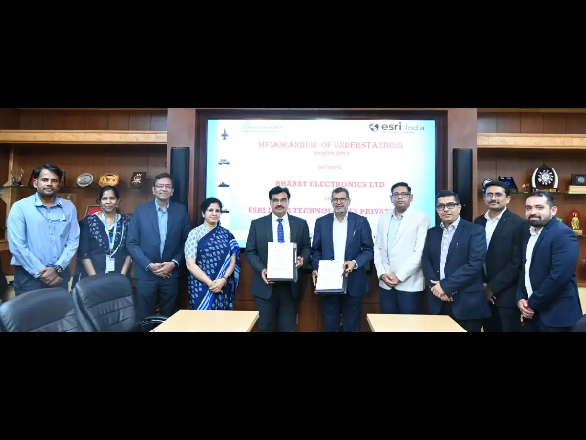প্রতিরক্ষা জিআইএস প্রকল্পের জন্য ভারত ইলেকট্রনিক্স লিমিটেড (বিইএল) এসরি ইন্ডিয়ার সঙ্গে একটি সমঝোতা স্মারক স্বাক্ষর করেছে।