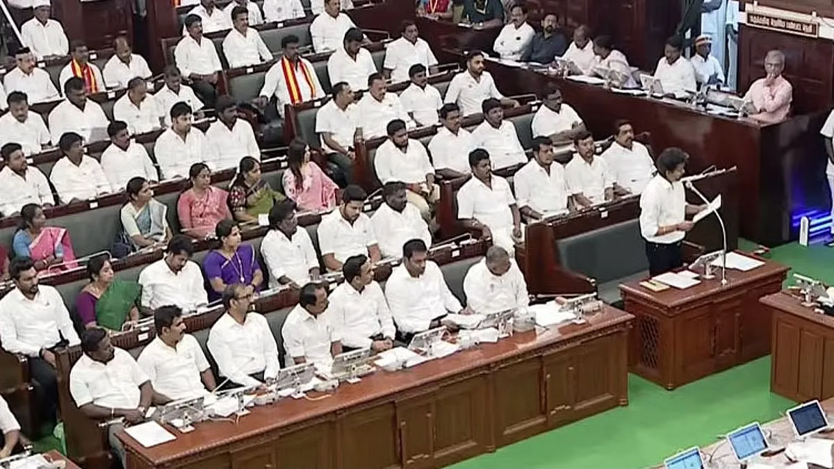 লোকসভার আসন সংখ্যা ৫৪৩-এ স্থির রাখার দাবিতে তামিলনাড়ু বিধানসভায় প্রস্তাব।