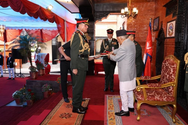 ভারতীয় সেনাপ্রধান ধীরাজ শেঠকে নেপাল কর্তৃক সম্মানসূচক জেনারেল পদমর্যাদা প্রদান করা হয়েছে।