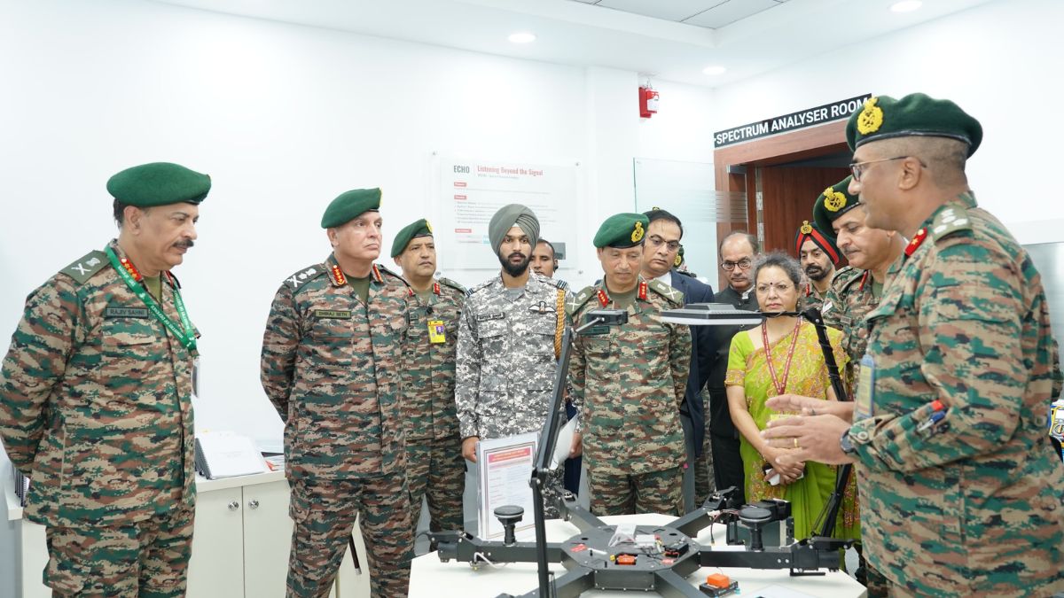 ড্রোন নিরাপত্তার জন্য ভারতীয় সেনাবাহিনী আশভাস্ত ল্যাব স্থাপন করেছে: সামরিক ড্রোন সুরক্ষায় নতুন পদক্ষেপ