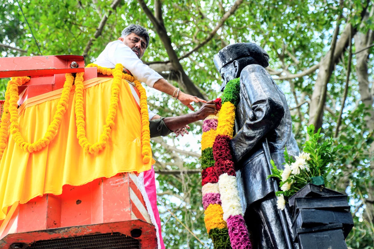 কর্ণাটকে সেপ্টেম্বরে ১৫ অনুষ্ঠিত হচ্ছে প্রকৌশলী দিবস ও অনুমোদিত 'Er.' প্রিফিক্স ব্যবহার